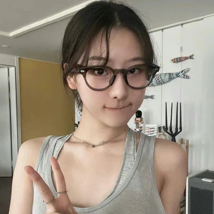毒女心